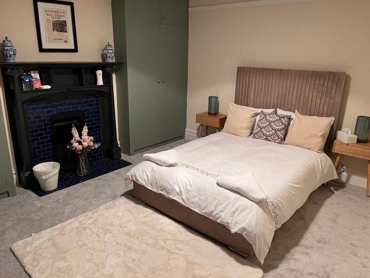Luxury Cosy Retreat Apt London Eksteriør billede