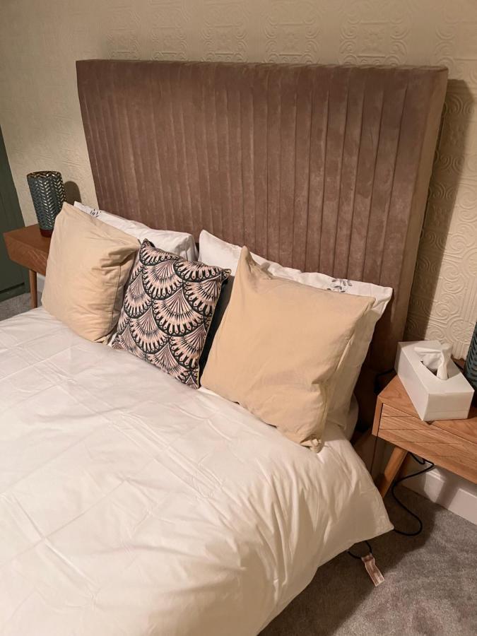 Luxury Cosy Retreat Apt London Eksteriør billede