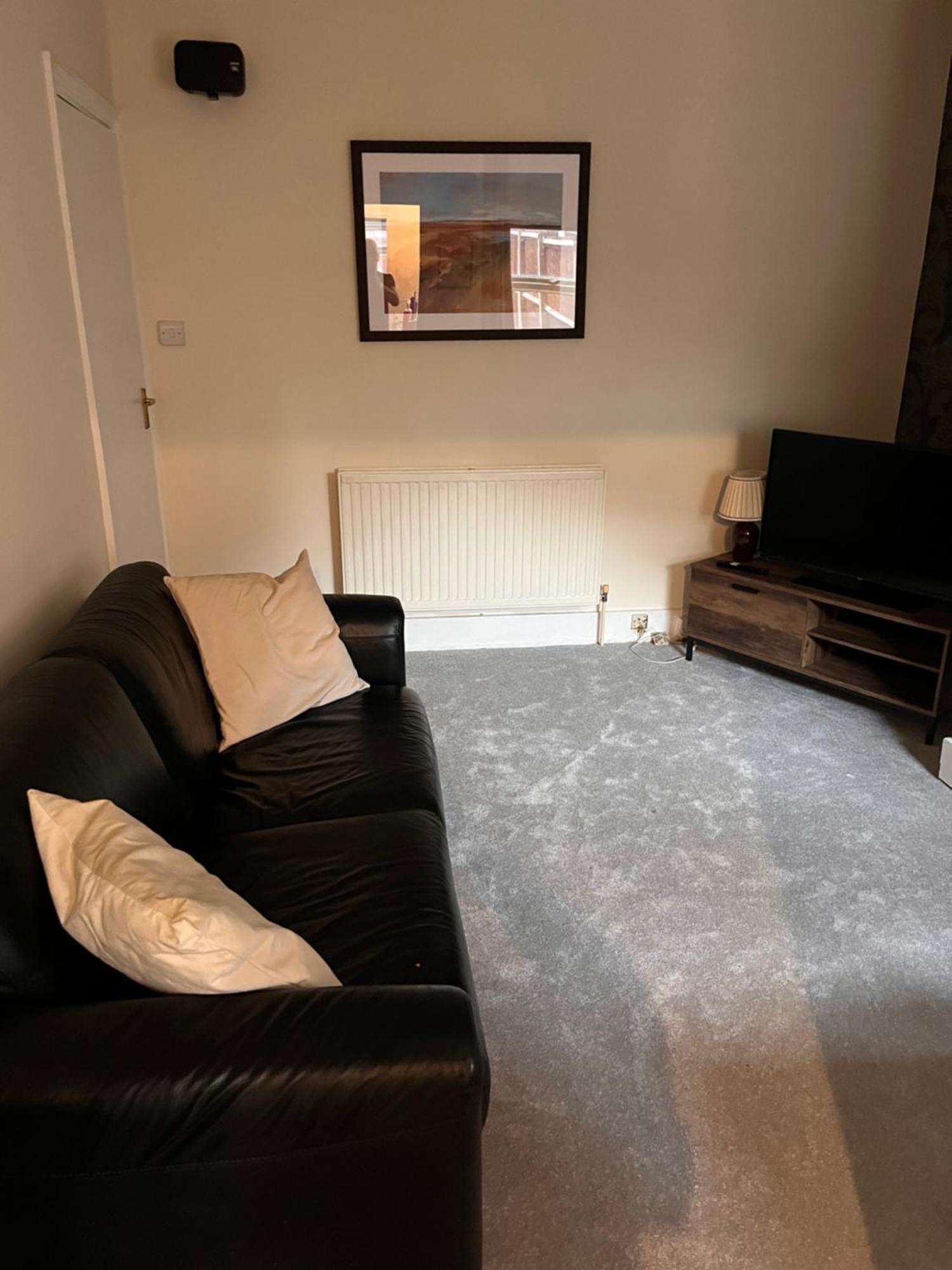 Luxury Cosy Retreat Apt London Eksteriør billede